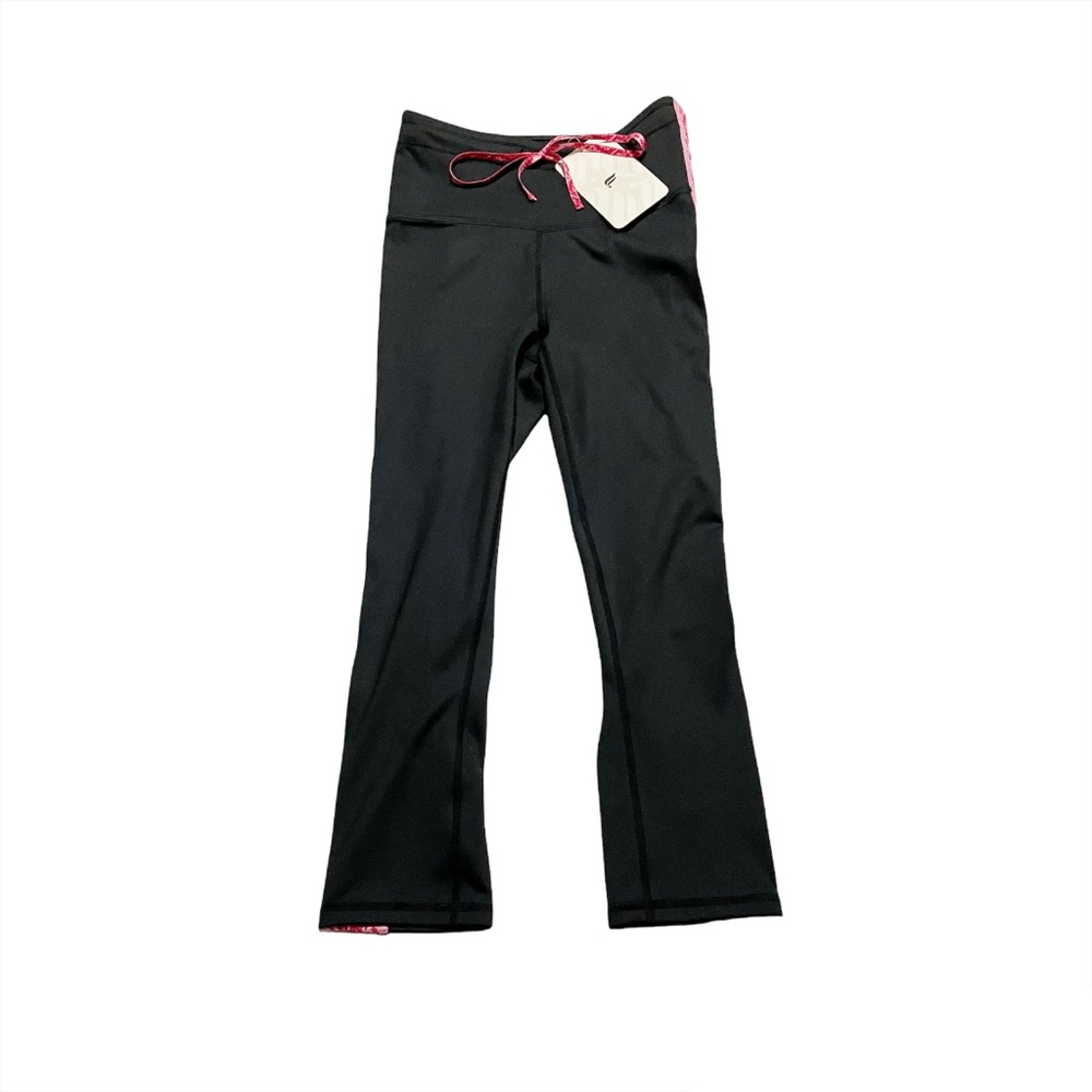 NWT Fabletics High-Waisted Ultra Cool Side Stripe Crop Athleisure Leggings XXS - Picture 1 of 11